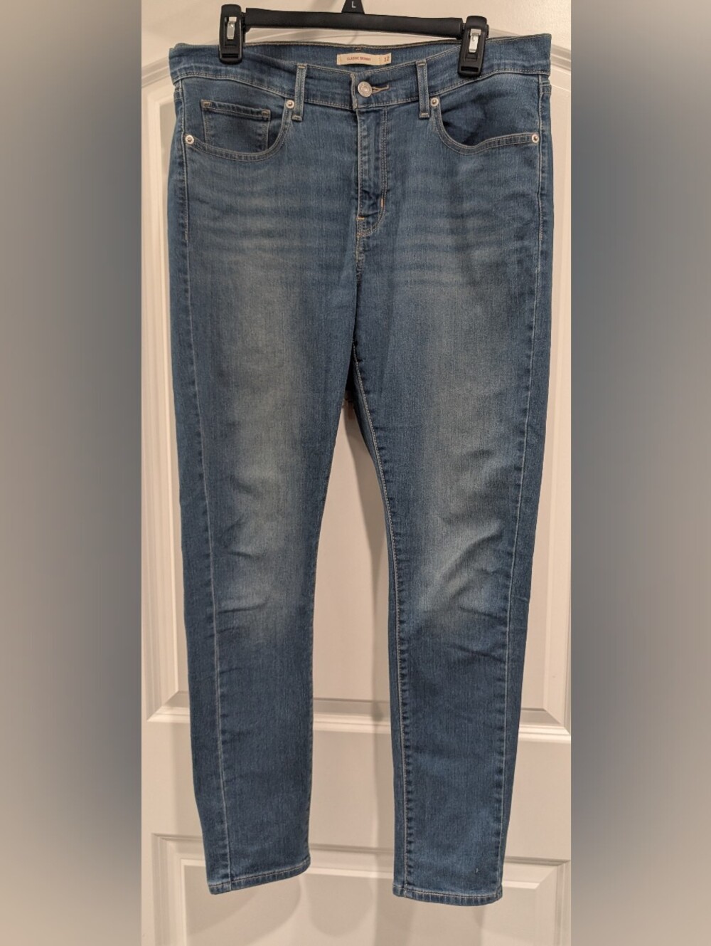 Levi's Classic Mid Blue High-Rise Skinny Jeans Size 12